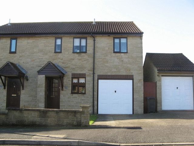  Image of 3 bedroom Semi-Detached house for sale in Arlington Close Yeovil BA21 at Arlington Close  Yeovil, BA21 3TB