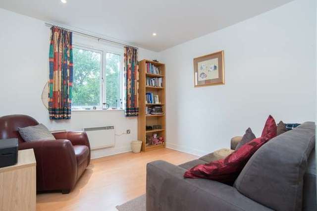  Image of 2 bedroom Flat for sale in Raleana Road London E14 at London, E14 9RN