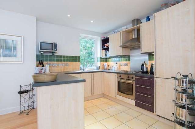  Image of 2 bedroom Flat for sale in Raleana Road London E14 at London, E14 9RN