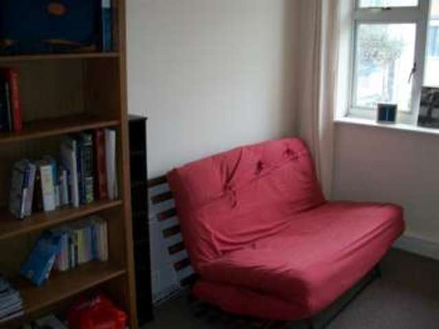  Image of 4 bedroom Terraced house to rent in Arundel Street Brighton BN2 at Brighton, BN2 5TH