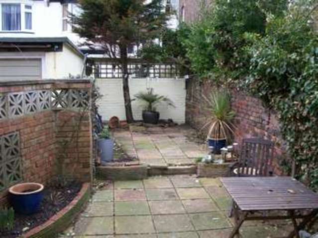  Image of 4 bedroom Terraced house to rent in Arundel Street Brighton BN2 at Brighton, BN2 5TH