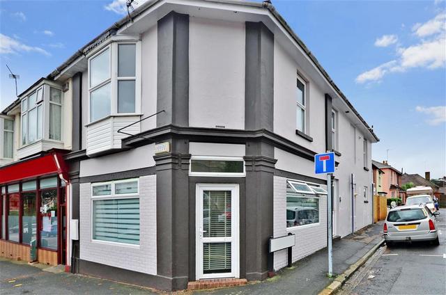  Image of 3 bedroom Ground Flat for sale in Atherley Road Shanklin PO37 at Shanklin Isle of Wight Shanklin, PO37 7AU