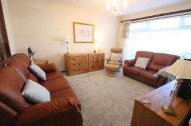  Image of 3 bedroom Semi-Detached house for sale in Balnagowan Drive Glenrothes KY6 at Glenrothes Fife Leslie, KY6 2SJ