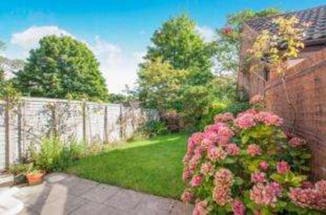  Image of 2 bedroom End of Terrace for sale in Lower Sawley Wood Banstead SM7 at Banstead Surrey Banstead, SM7 2DB