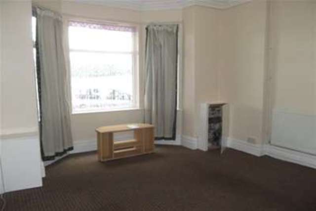  Image of 4 bedroom Detached house to rent in Bathley Street Nottingham NG2 at Nottingham, NG2 2ER