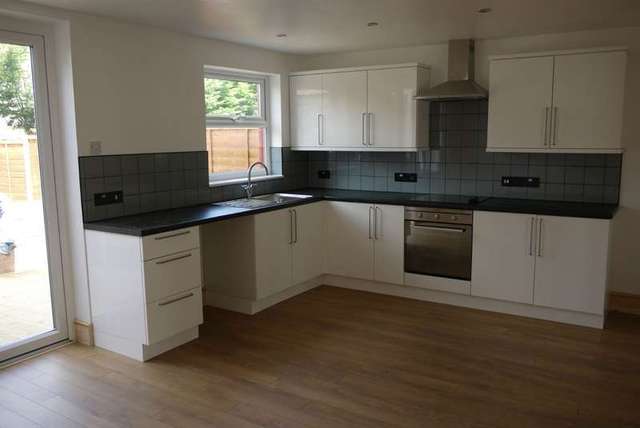  Image of 2 bedroom Detached house to rent in Beaconsfield Road Tovil Maidstone ME15 at Maidstone, ME15 6RZ