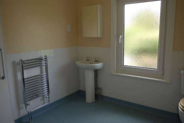  Image of 2 bedroom Detached house to rent in Beaconsfield Road Tovil Maidstone ME15 at Maidstone, ME15 6RZ