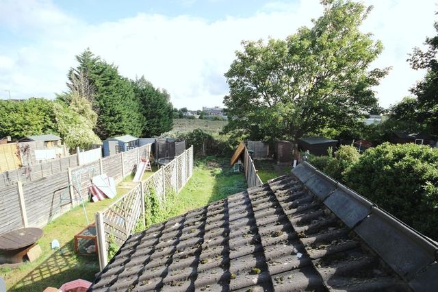  Image of 3 bedroom Terraced house for sale in Beatrice Street Kempston Bedford MK42 at Beatrice Street Kempston Bedford, MK42 8AE
