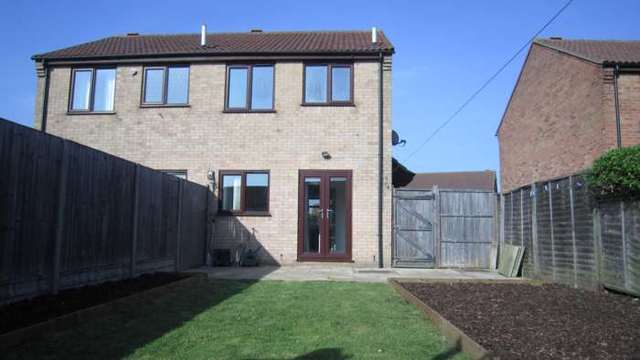  Image of 2 bedroom Semi-Detached house to rent in Beaufort Close Lincoln LN2 at Beaufort Close Glebe Park Lincoln, LN2 4SF