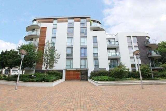  Image of 1 bedroom Apartment to rent in Clayponds Lane Brentford TW8 at Clayponds Lane  Brentford, TW8 0GX