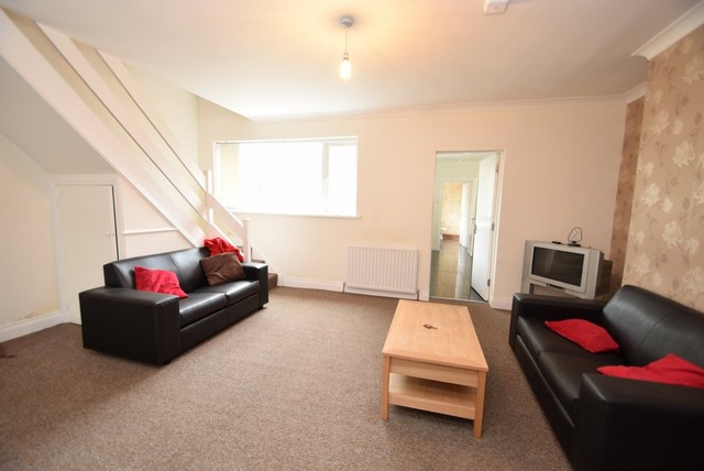 Image of 4 bedroom House Share to rent in Aiskell Street Sunderland SR4 at Aiskell Street  Sunderland, SR4 7UH