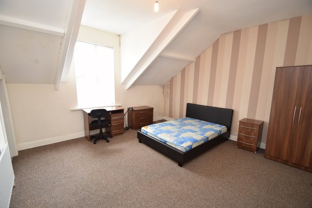  Image of 4 bedroom House Share to rent in Aiskell Street Sunderland SR4 at Aiskell Street  Sunderland, SR4 7UH