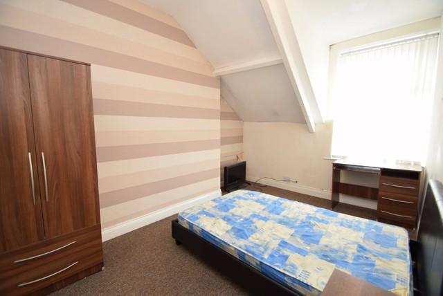  Image of 4 bedroom House Share to rent in Aiskell Street Sunderland SR4 at Aiskell Street  Sunderland, SR4 7UH