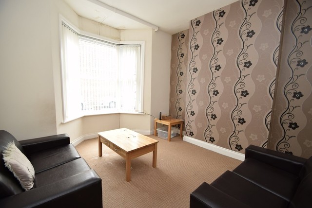  Image of 3 bedroom Terraced house to rent in Vale Street Sunderland SR4 at Vale Street  Sunderland, SR4 7NB