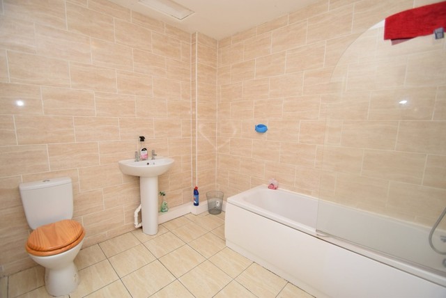  Image of 3 bedroom Terraced house to rent in Vale Street Sunderland SR4 at Vale Street  Sunderland, SR4 7NB