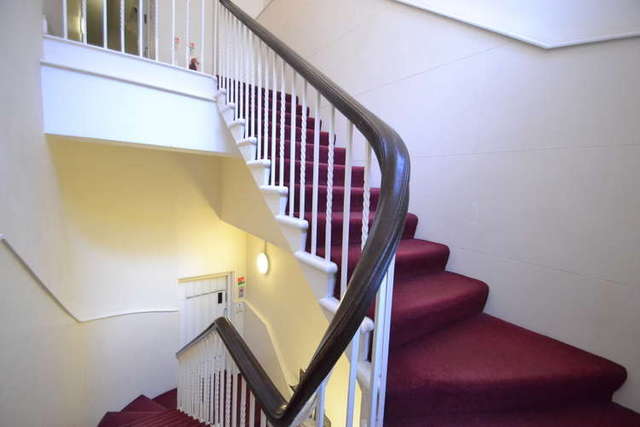  Image of 2 bedroom Flat to rent in Bishopsgate London EC2M at City of London  London, EC2M 4NR