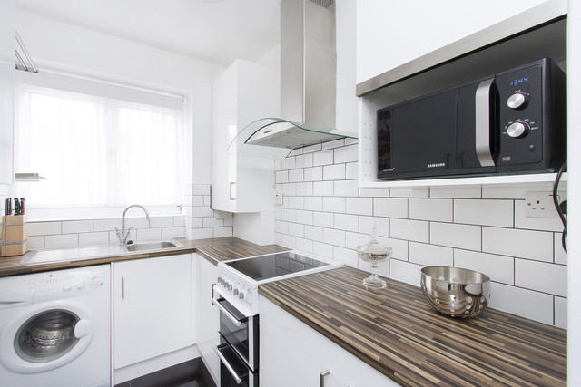  Image of 1 bedroom Apartment for sale in Blackwall Lane London SE10 at Blackwall Lane Greenwich London, SE10 0RE