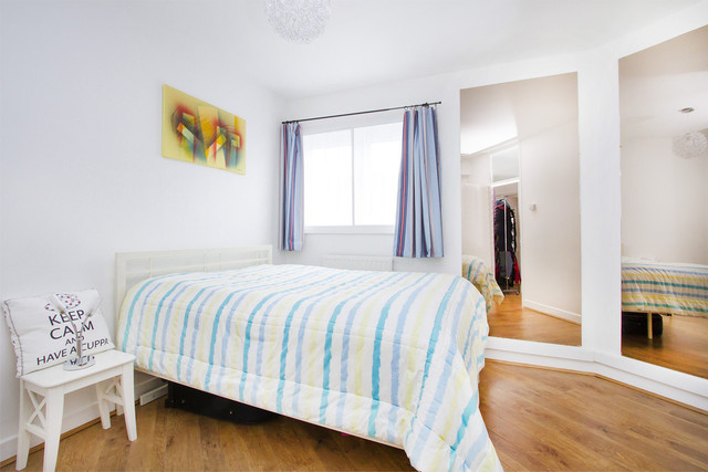  Image of 1 bedroom Apartment for sale in Blackwall Lane London SE10 at Blackwall Lane Greenwich London, SE10 0RE