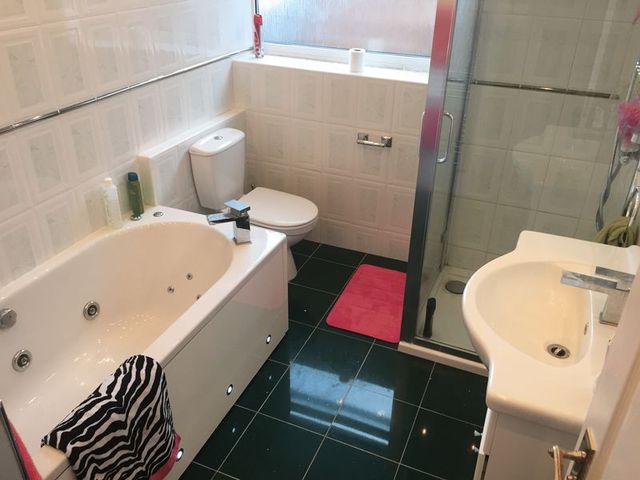  Image of 3 bedroom Detached house to rent in Bognop Road Essington Wolverhampton WV11 at Bognop Road Essington Wolverhampton, WV11 2BA