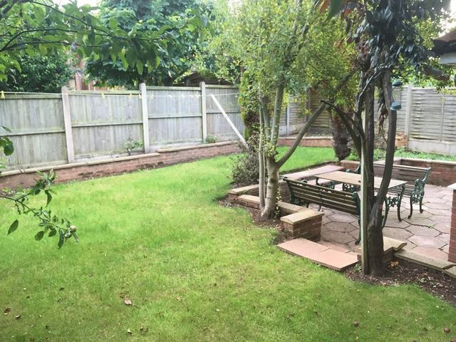  Image of 3 bedroom Detached house to rent in Bognop Road Essington Wolverhampton WV11 at Bognop Road Essington Wolverhampton, WV11 2BA