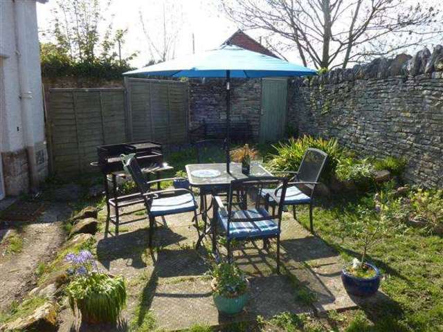  Image of 5 bedroom Detached house to rent in Bon Accord Road Swanage BH19 at Swanage, BH19 2DT