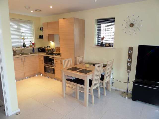  Image of 2 bedroom End of Terrace to rent in Bonham Way Northfleet Gravesend DA11 at Bonham Way Northfleet Gravesend, DA11 8FB