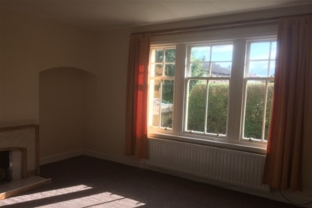  Image of 3 bedroom Semi-Detached house to rent in Bothlyn Avenue Kirkintilloch Glasgow G66 at Kirkintilloch East Dunbartonshire East Dunbartonshire, G66 3DX