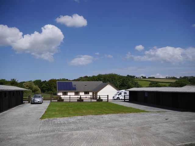  Image of 6 bedroom Detached house for sale in Bradworthy Holsworthy EX22 at Bradworthy Holsworthy, EX22 7RH