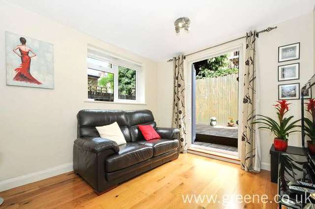  Image of 2 bedroom Flat to rent in Bravington Road London W9 at Maida Vale London Maida Hill, W9 3AT