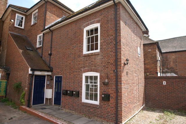  Image of 1 bedroom Flat to rent in Britannia Road Worcester WR1 at Worcester  Worcester, WR1 3BQ