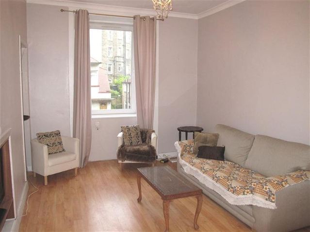  Image of 1 bedroom Flat to rent in Broughton Road Edinburgh EH7 at Broughton Edinburgh Edinburgh, EH7 4JH