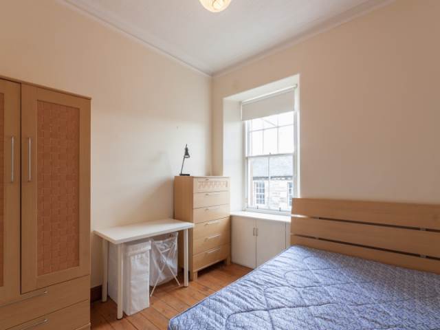  Image of 1 bedroom Detached house to rent in Buccleuch Street Edinburgh EH8 at Newington Edinburgh Edinburgh, EH8 9NG