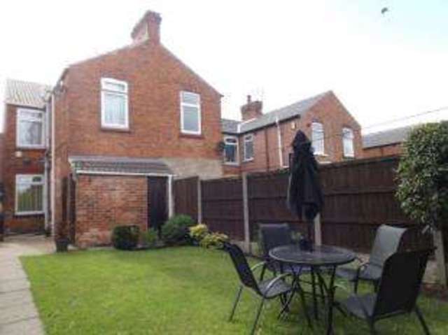  Image of 3 bedroom Semi-Detached house for sale in Burns Street Mansfield NG18 at Mansfield Nottinghamshire Mansfield, NG18 5PS