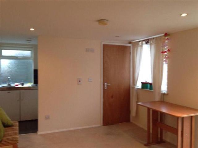  Image of 1 bedroom Apartment to rent in Bushey Mill Lane Watford WD24 at Aldenham, WD24 7PG