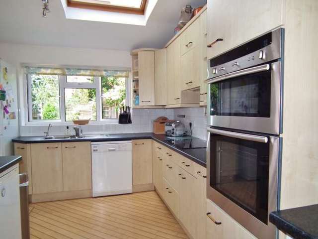  Image of 5 bedroom Semi-Detached house to rent in Buxton Drive New Malden KT3 at Buxton Drive  New Malden, KT3 3UZ