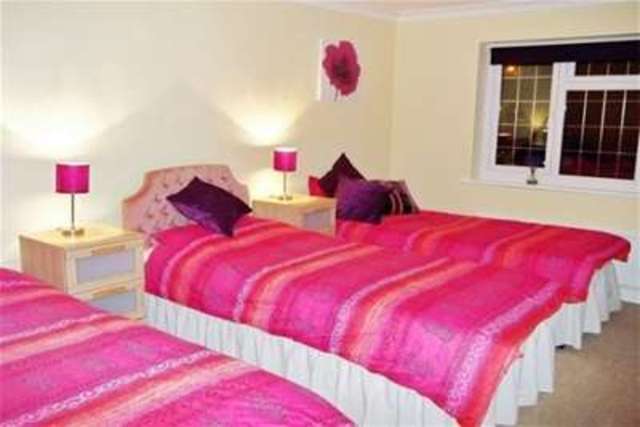  Image of 7 bedroom Bungalow to rent in Caburn Way Hailsham BN27 at Hailsham, BN27 3LX