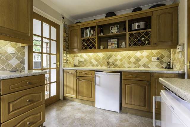  Image of 5 bedroom Detached house for sale in Cairn Road Northmuir Kirriemuir DD8 at Kirriemuir, DD8 4PW