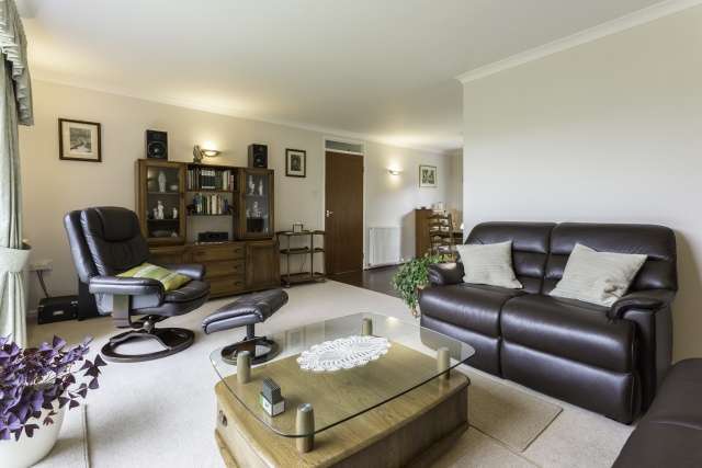  Image of 5 bedroom Detached house for sale in Cairn Road Northmuir Kirriemuir DD8 at Kirriemuir, DD8 4PW