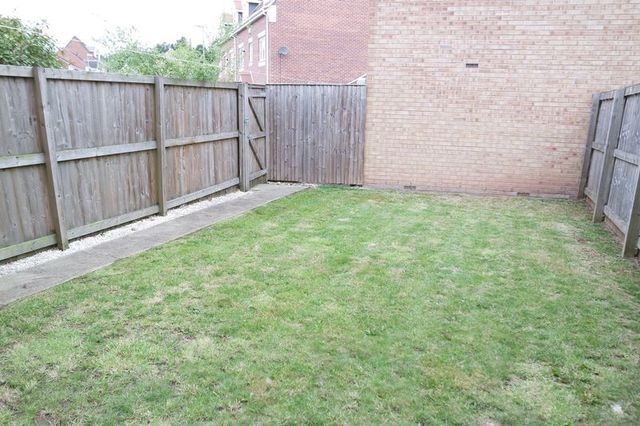  Image of 4 bedroom Semi-Detached house for sale in Cairngorm Drive Mansfield NG18 at Cairngorm Drive  Mansfield, NG18 4XT