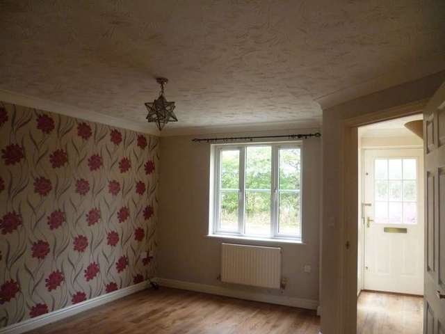  Image of 3 bedroom Semi-Detached house to rent in Covent Garden Road Caister-on-Sea Great Yarmouth NR30 at Caister Great Yarmouth Norfolk, NR30 5WA