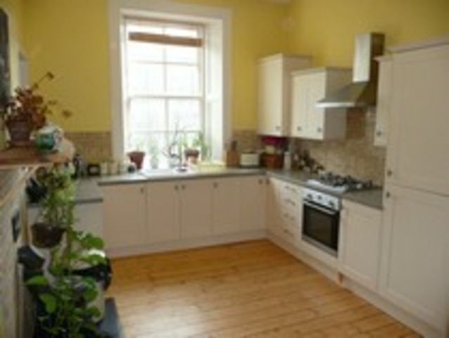  Image of 2 bedroom Flat to rent in Caledonian Place Edinburgh EH11 at Dalry Edinburgh Edinburgh, EH11 2AR