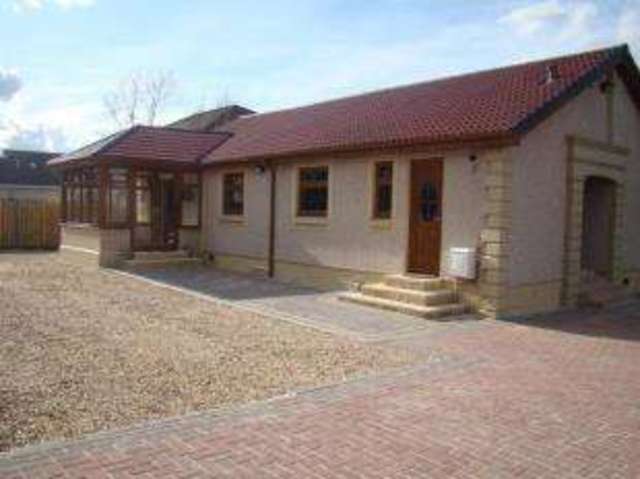  Image of 3 bedroom Bungalow for sale in Cambusnethan Street Wishaw ML2 at Wishaw North Lanarkshire Cambusnethan, ML2 8PT