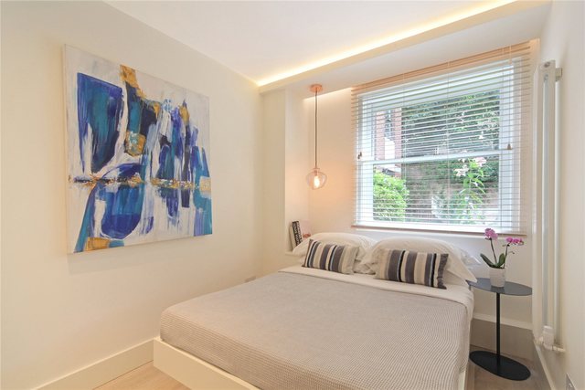  Image of 2 bedroom Property for sale in Lorne Gardens London W11 at Cameret Court  Lorne Gardens, W11 4XX