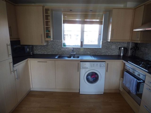  Image of 2 bedroom Flat for sale in Cardinal Drive Tuffley Gloucester GL4 at Cardinal Drive Tuffley Gloucester, GL4 0TX
