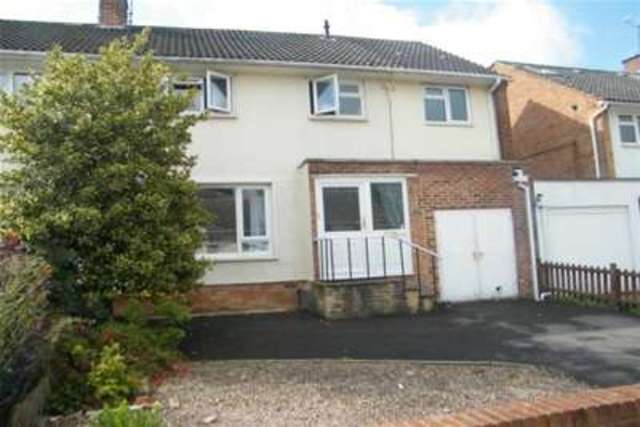  Image of 4 bedroom Detached house to rent in Castlefields Avenue Charlton Kings Cheltenham GL52 at Cheltenham, GL52 6YR