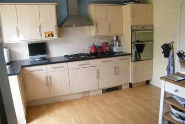  Image of 4 bedroom Detached house to rent in Castlefields Avenue Charlton Kings Cheltenham GL52 at Cheltenham, GL52 6YR
