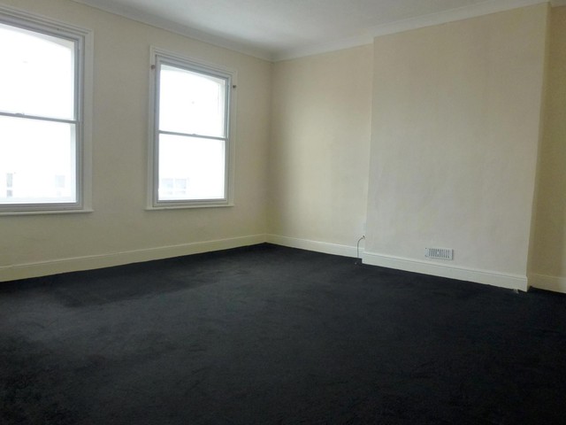  Image of 2 bedroom Flat to rent in Cavendish Place Eastbourne BN21 at Eastbourne, BN21 3RL