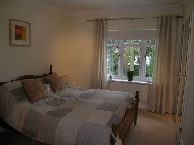  Image of 5 bedroom Detached house to rent in Chacombe Place Beaconsfield HP9 at Chacombe Place  Beaconsfield, HP9 2WS