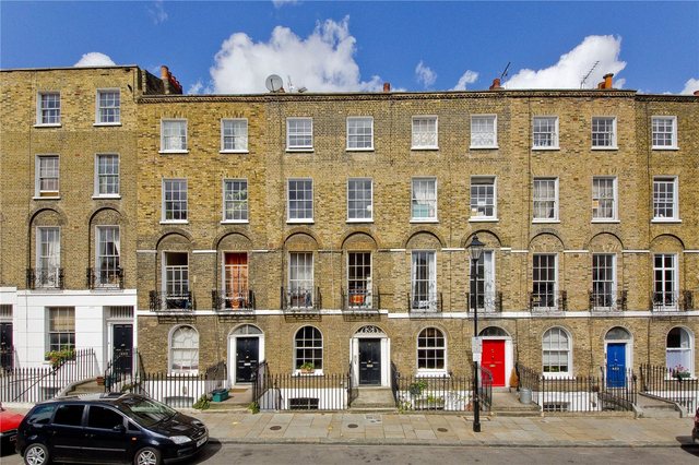  Image of 2 bedroom Flat for sale in Chadwell Street London EC1R at Clerkenwell London Angel, EC1R 1XD