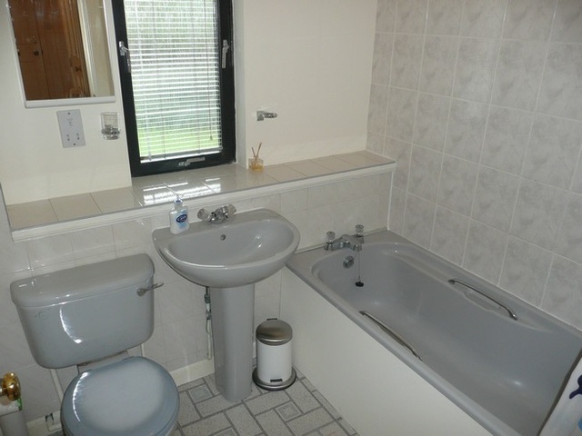 Image of 2 bedroom Flat to rent in Gracefield Court Musselburgh EH21 at Musselburgh East Lothian East Lothian, EH21 6LL